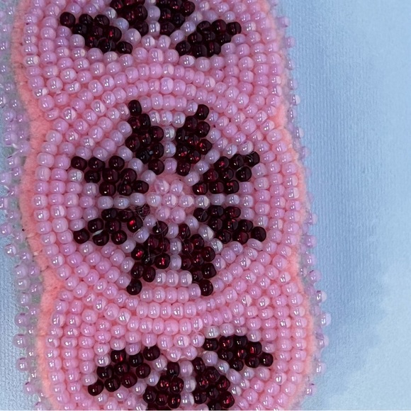 Handmade Alaska Native Beaded Barrette with pink and red beads